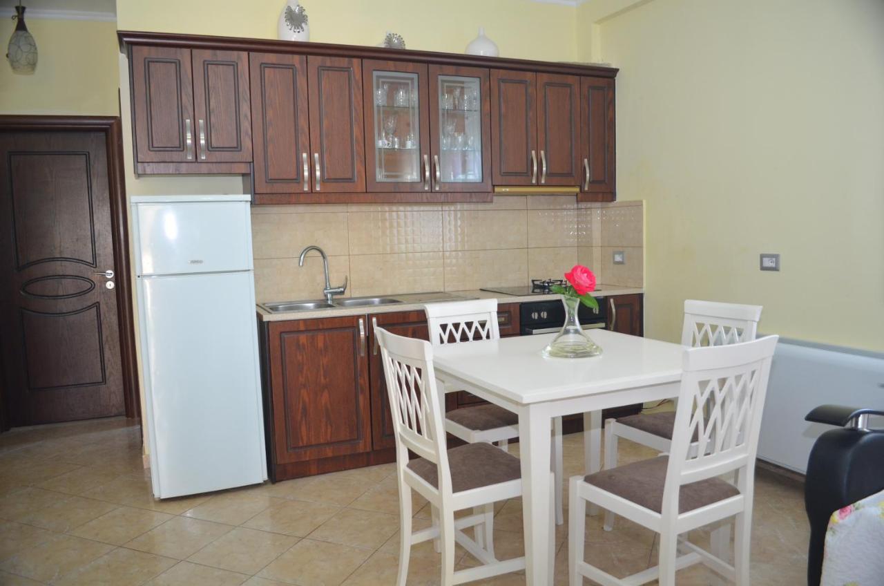 Vila Florika Hotel Borsh Quarto foto
